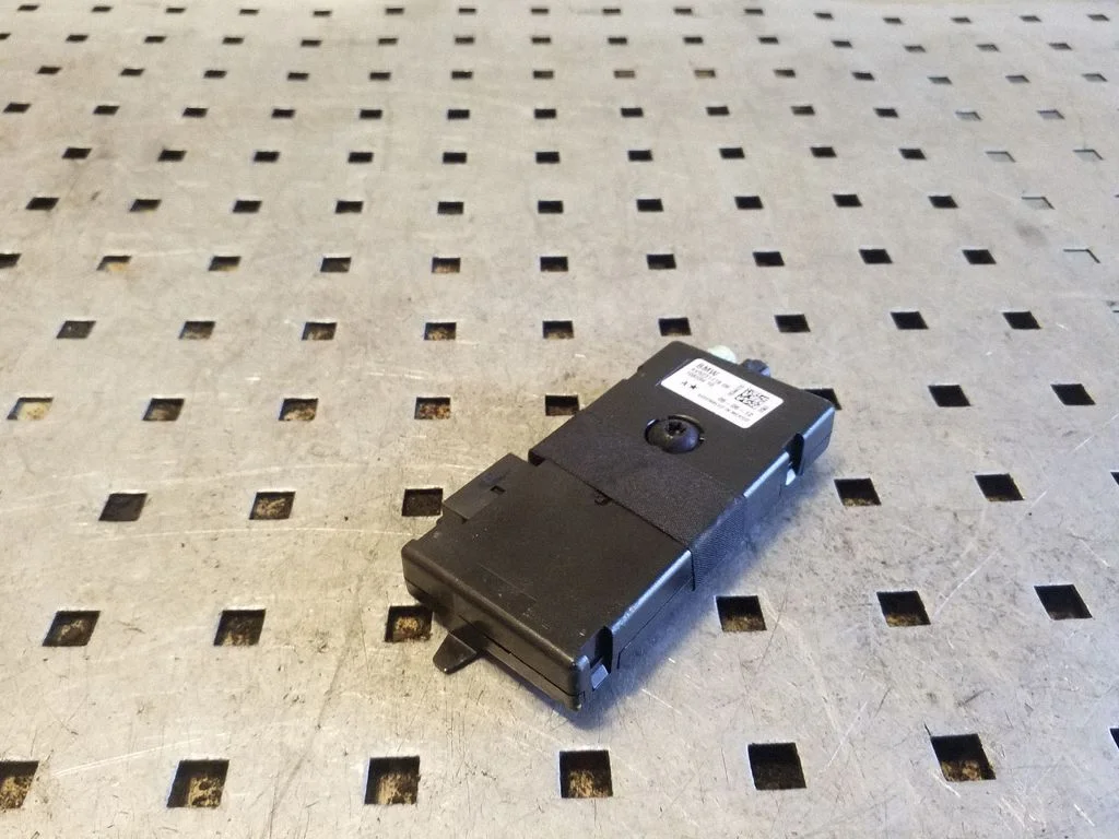 Aerial antenna amplifier AV9231178