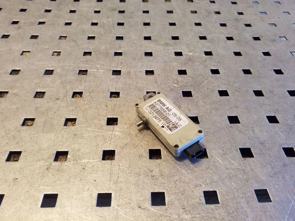 Aerial antenna amplifier 8377658