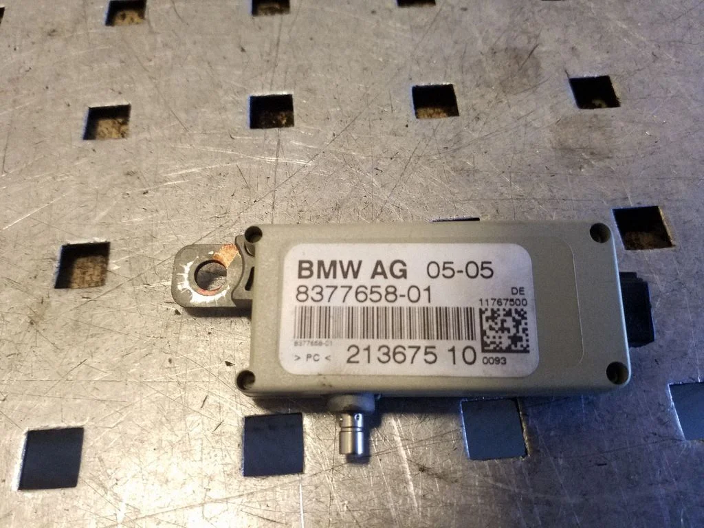 Aerial antenna amplifier 8377658
