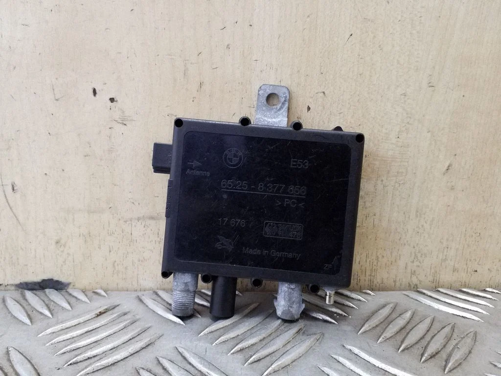 Aerial antenna amplifier 65258377656