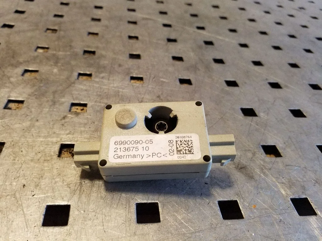 Aerial antenna amplifier – BMW X6 E71 (2008-2014)