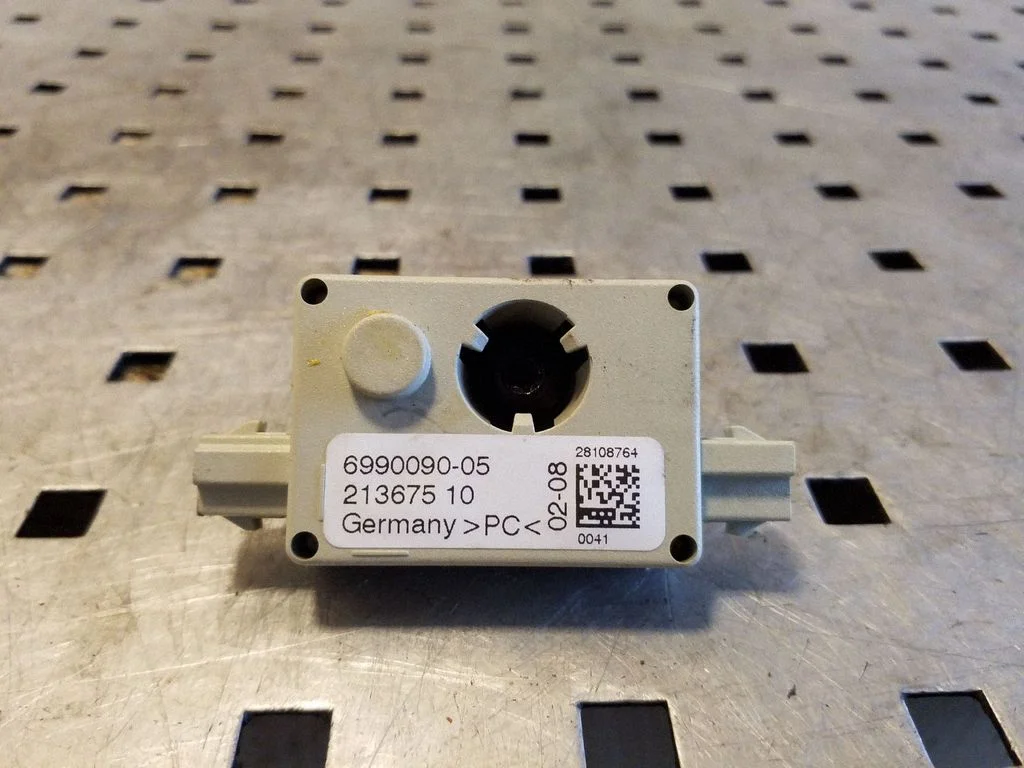 Aerial antenna amplifier – BMW X6 E71 (2008-2014)