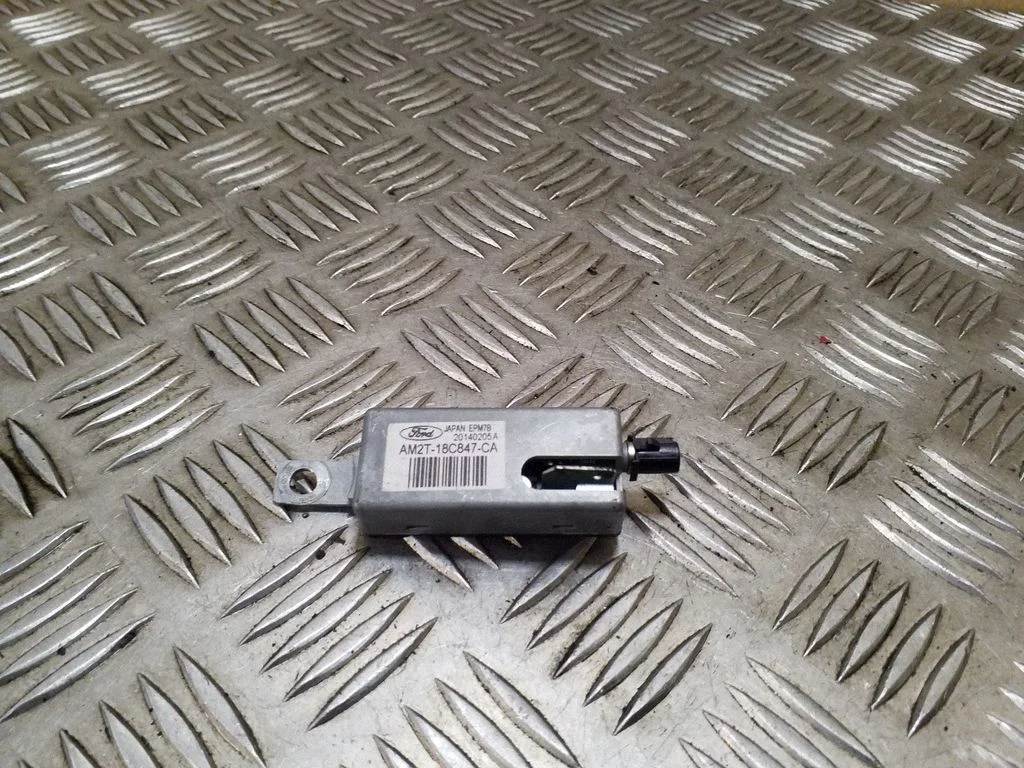 Antenas pastiprinātājs AM2T18C847CA