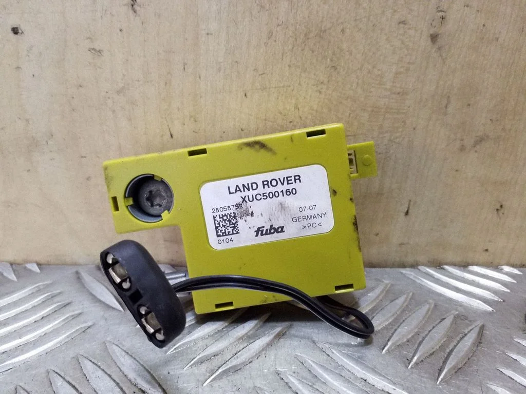 Antenas pastiprinātājs – Land Rover Range Rover Sport L320 (2005-2013)