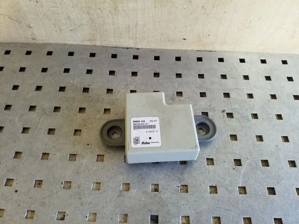 Aerial antenna amplifier 693502401