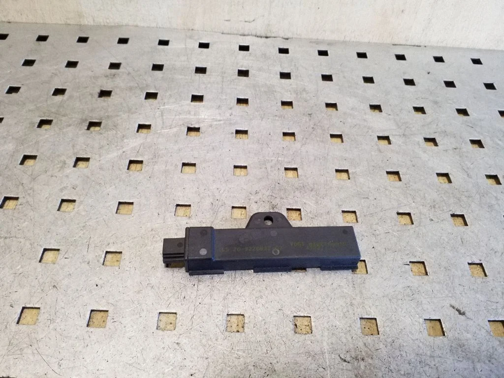 Antenas pastiprinātājs 6520922083202