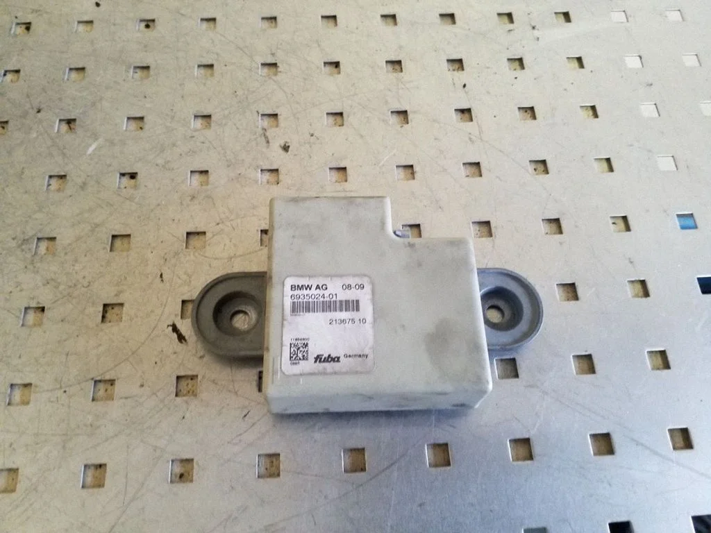 Aerial antenna amplifier 693502401