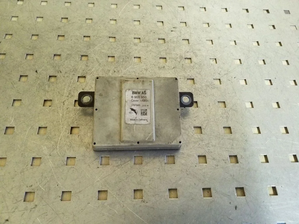 Aerial antenna amplifier 6905950