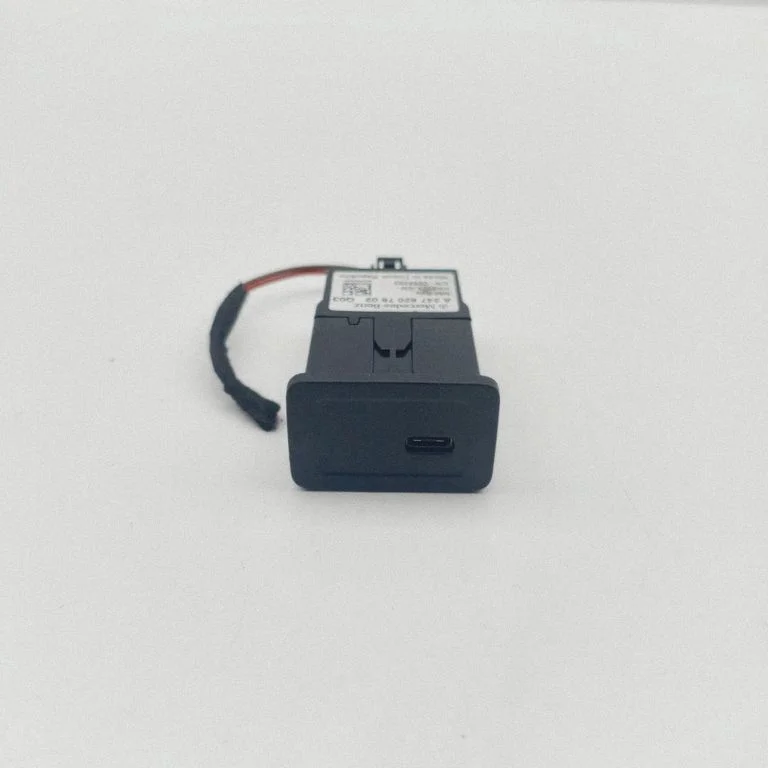 USB ligzda A2478207802
