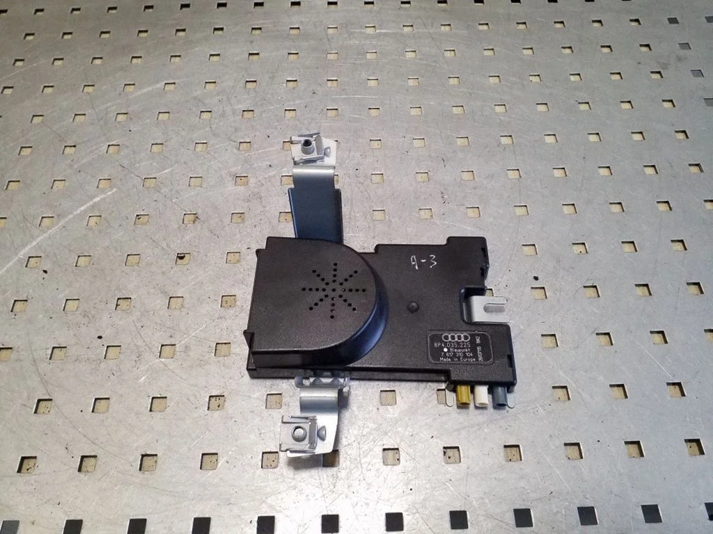 Aerial antenna amplifier 8P4035225
