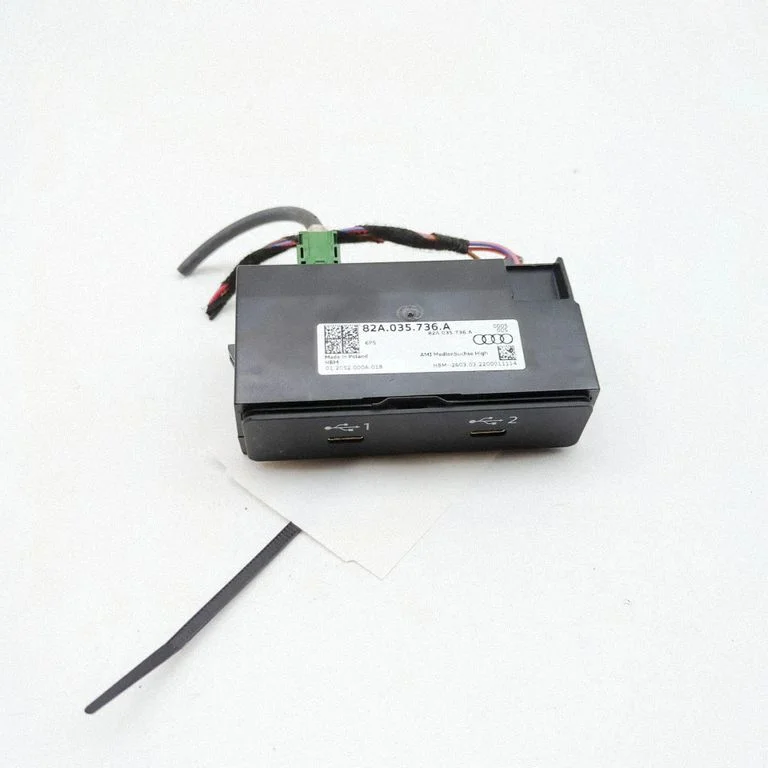 USB-pesa 82A035736A