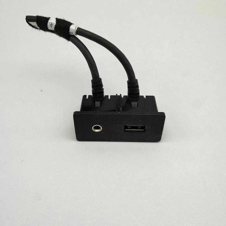 USB-pesa 7PP035724D