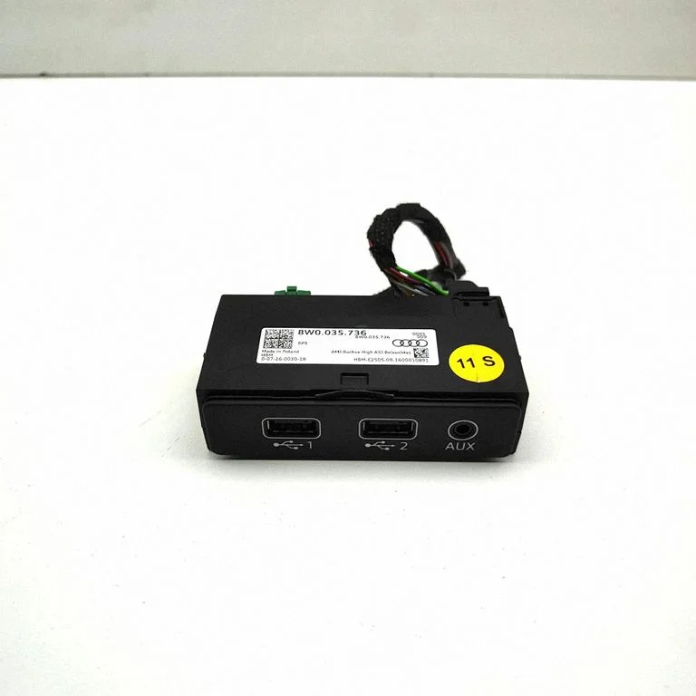 USB ligzda 8W0035736