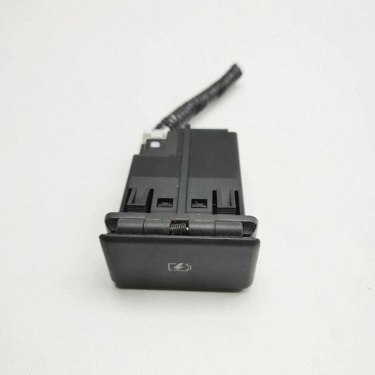 USB ligzda 253315SA0A