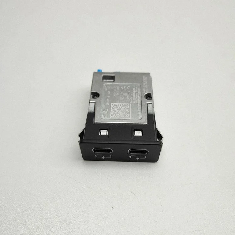 USB ligzda – BMW X4 G02 (2018-)