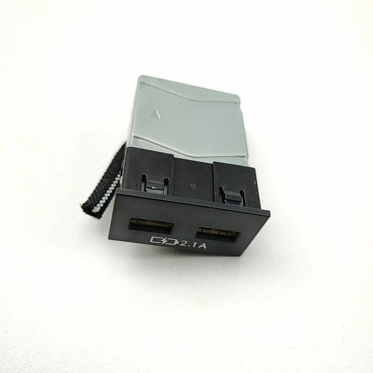 Gniazdo USB 8553250030