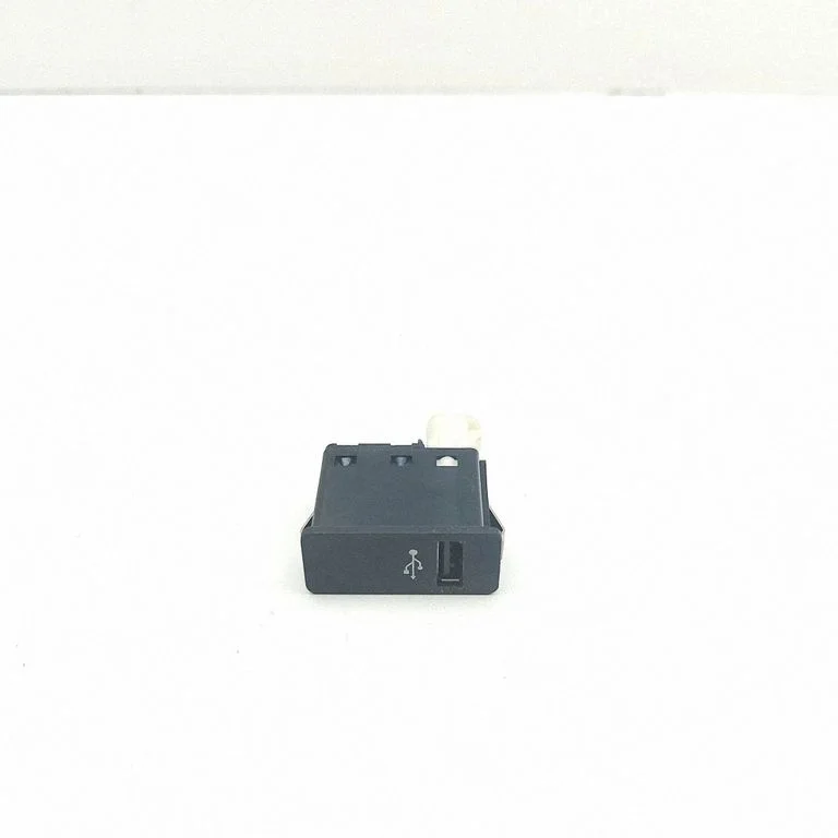 USB-pesa 6820397