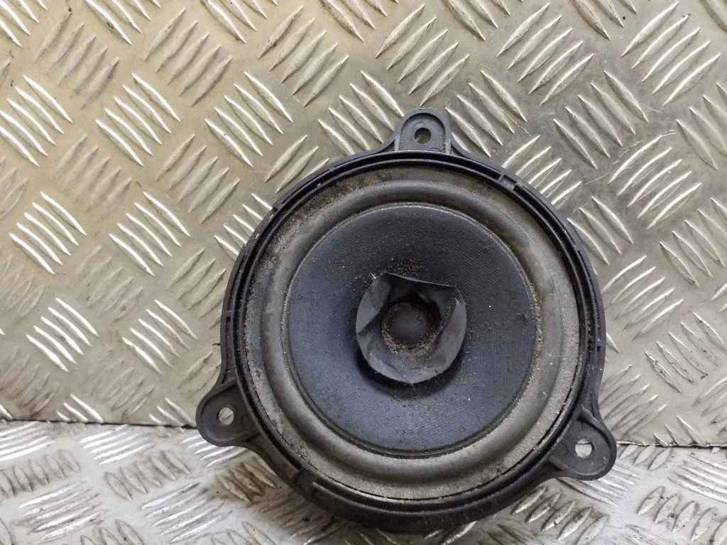 Front door speaker 28156AU000
