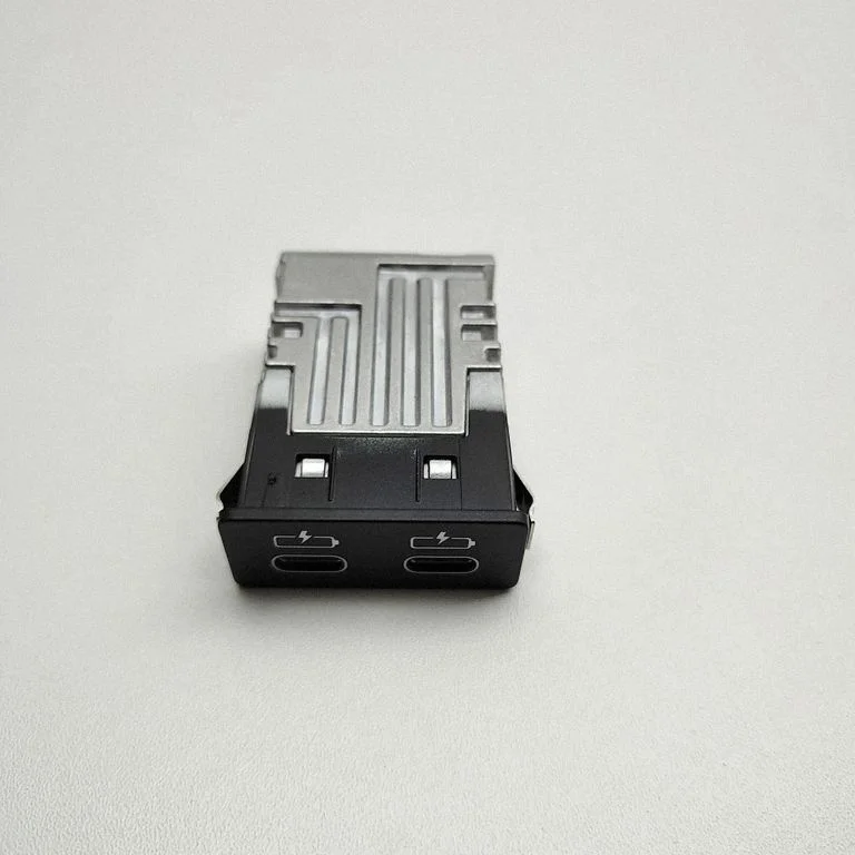 Gniazdo USB 5A84163