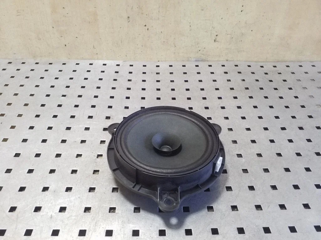 Esiukse kõlar(id) 281563SG0A