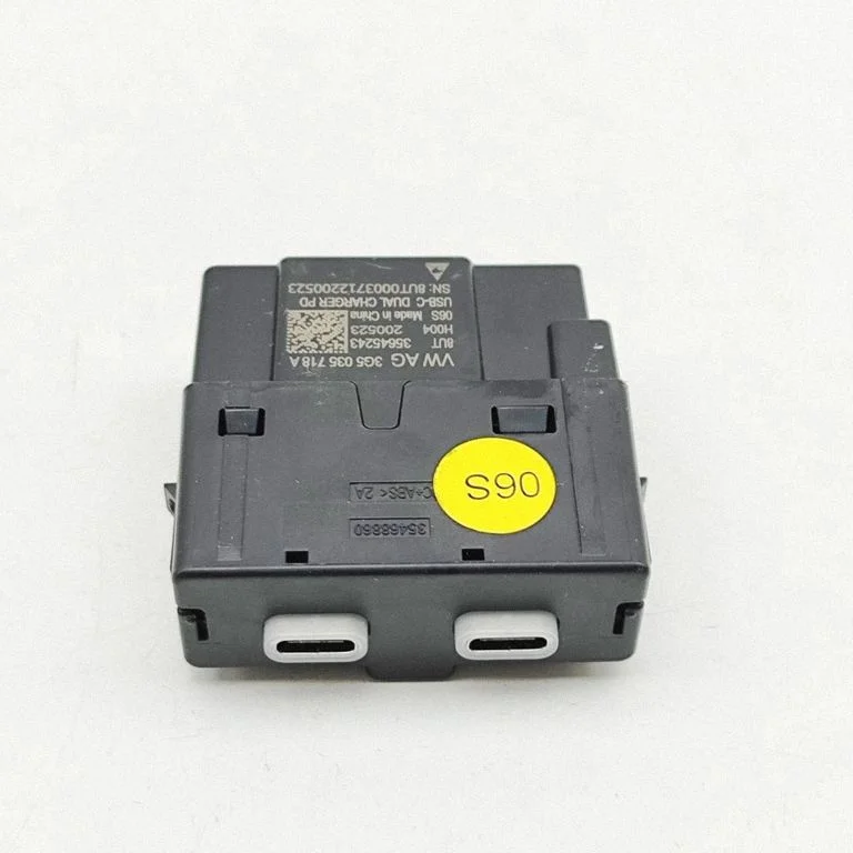 USB ligzda 3G5035718A