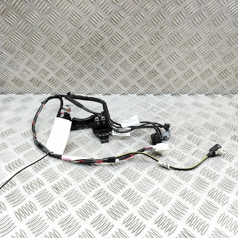 Gniazdo USB 104727701B