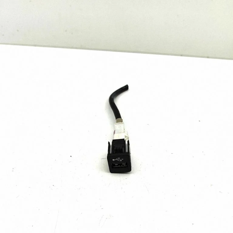 USB socket connector 9229294