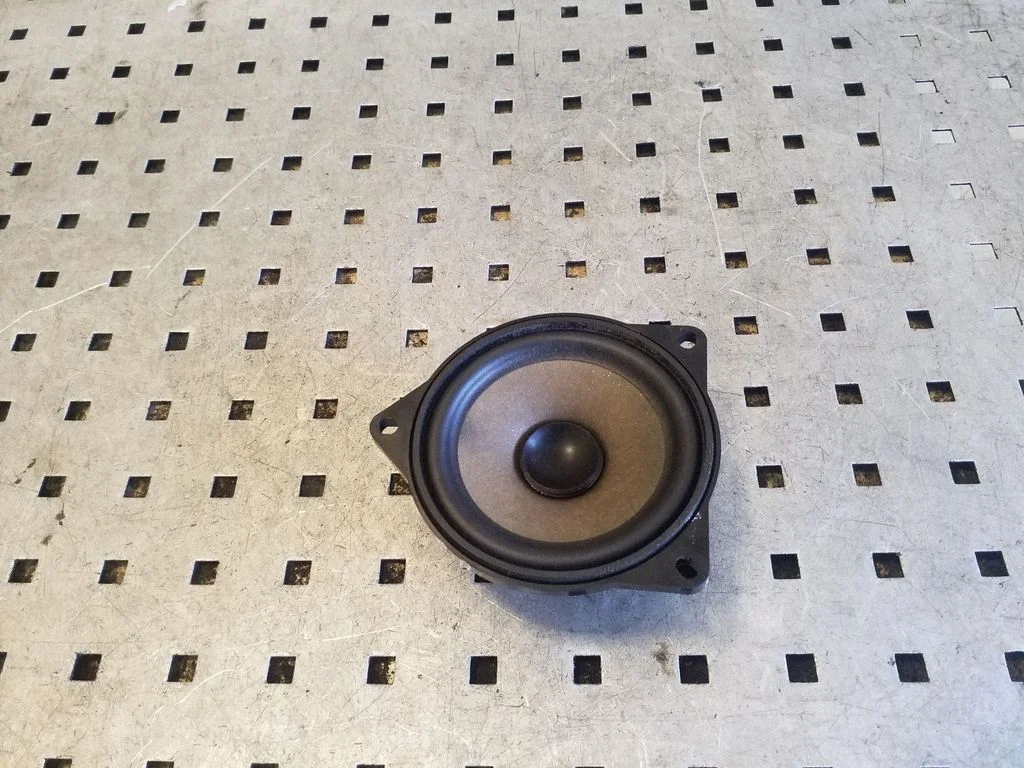 Front door speaker – Mini Cooper Countryman R60 (2011-2016)