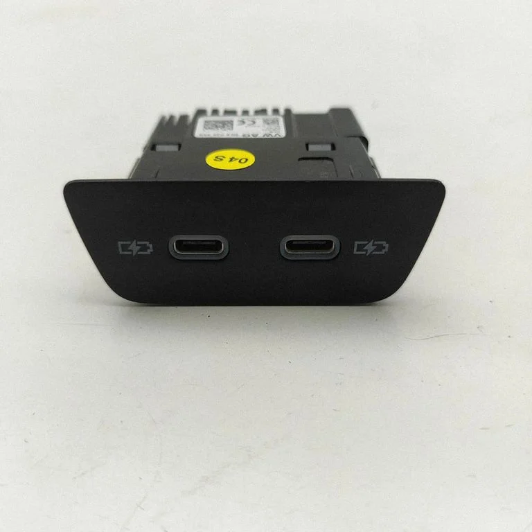 USB ligzda 2G6035954