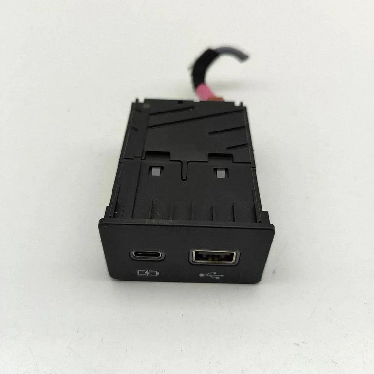 USB socket connector 8619048110