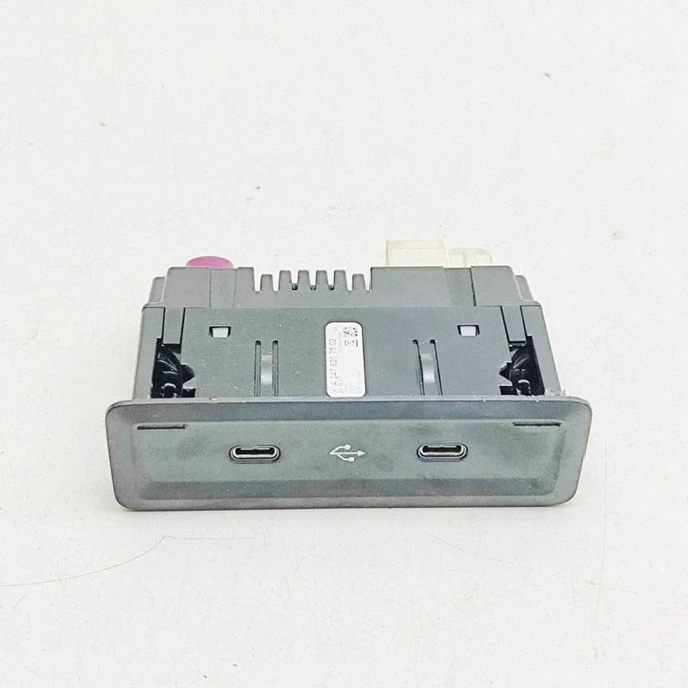 USB ligzda A2478207502
