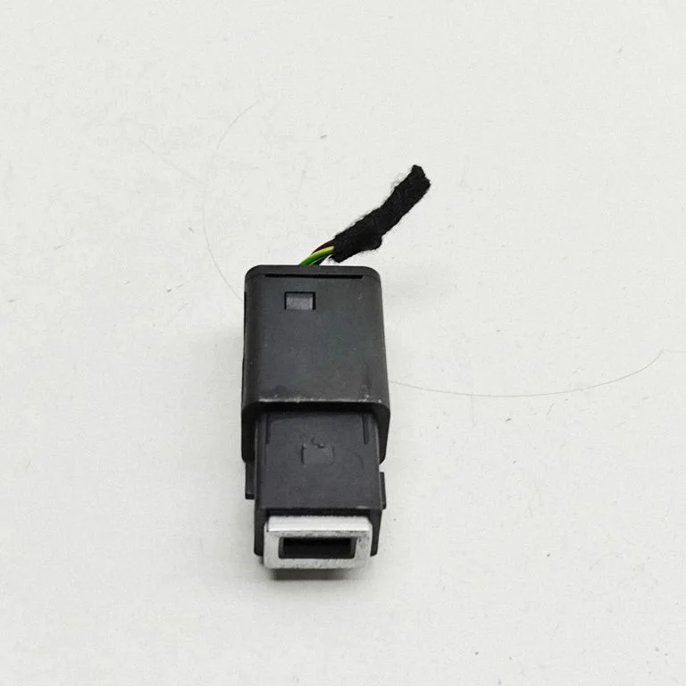 USB ligzda 9824334377