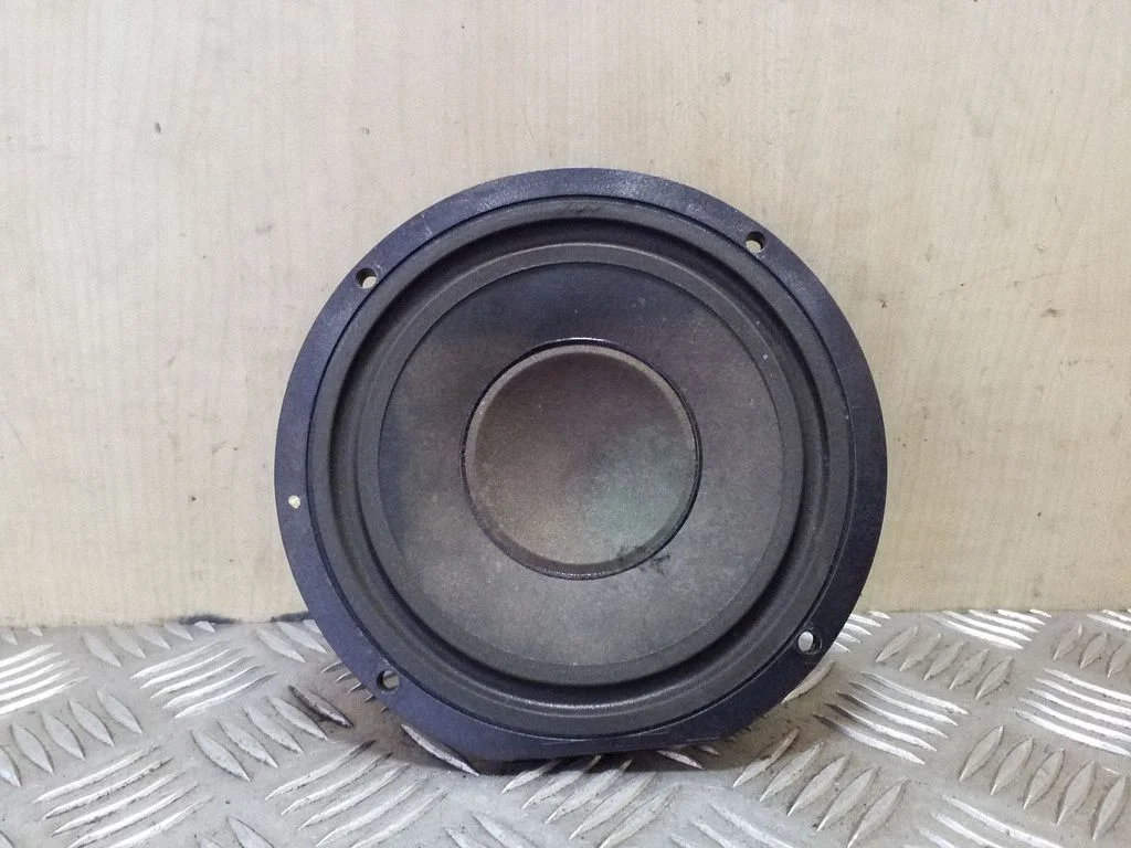Front door speaker – Ford Galaxy (2000-2006)