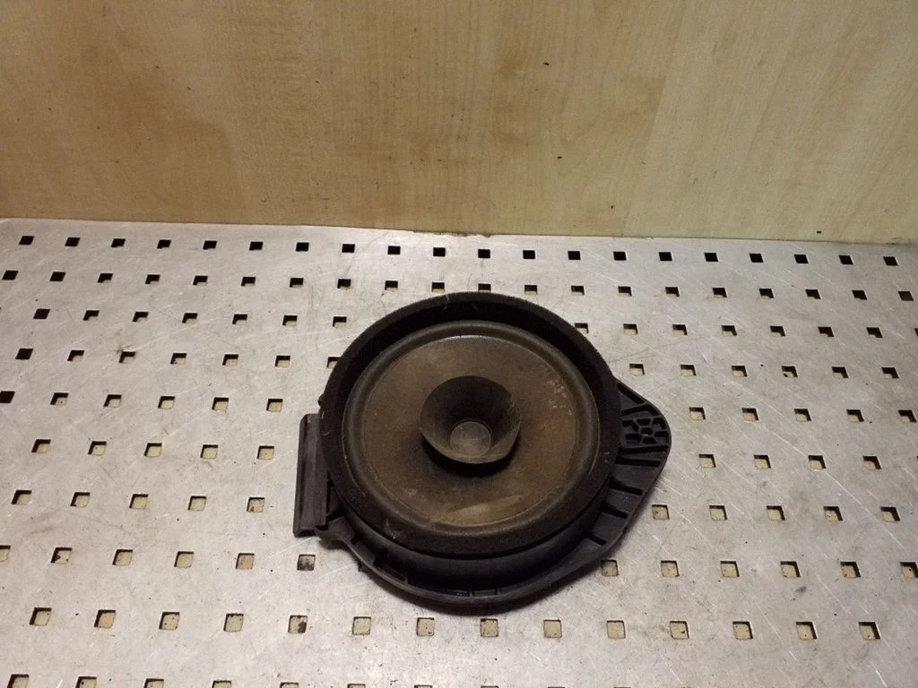 Front door speaker – Opel Meriva A (2003-2010)
