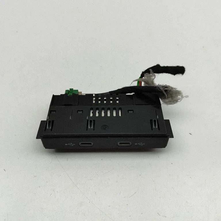 USB ligzda 89A035736