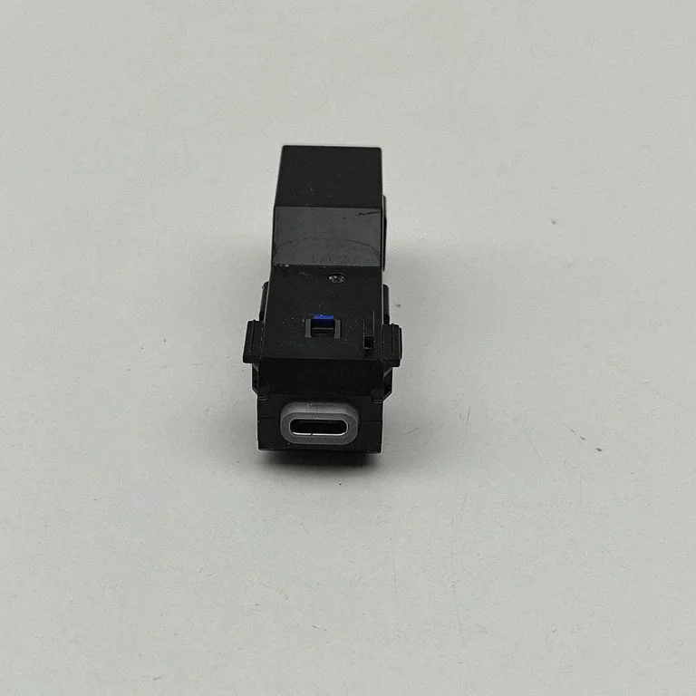 USB ligzda 726129001