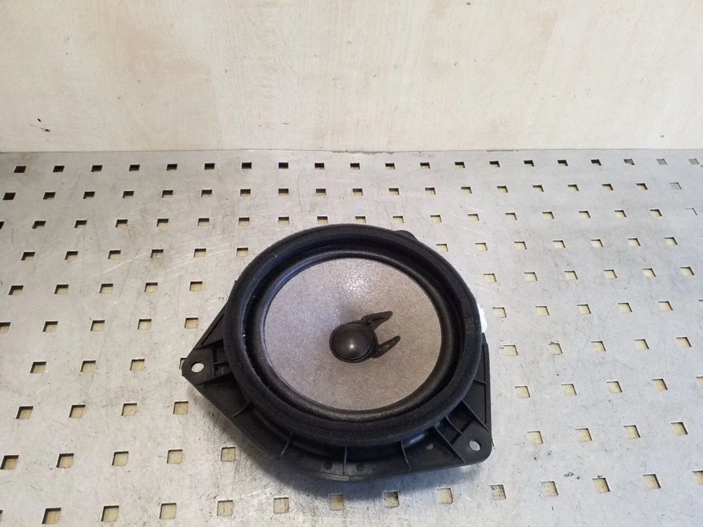 Front door speaker 861600F020