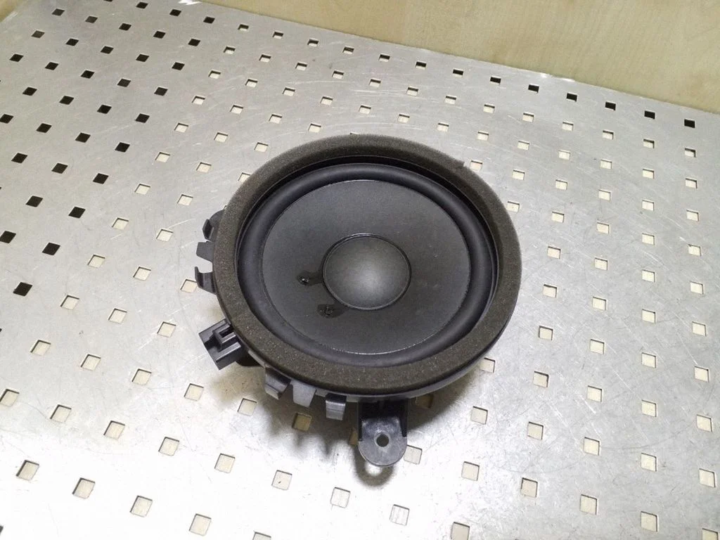 Front door speaker 30657445