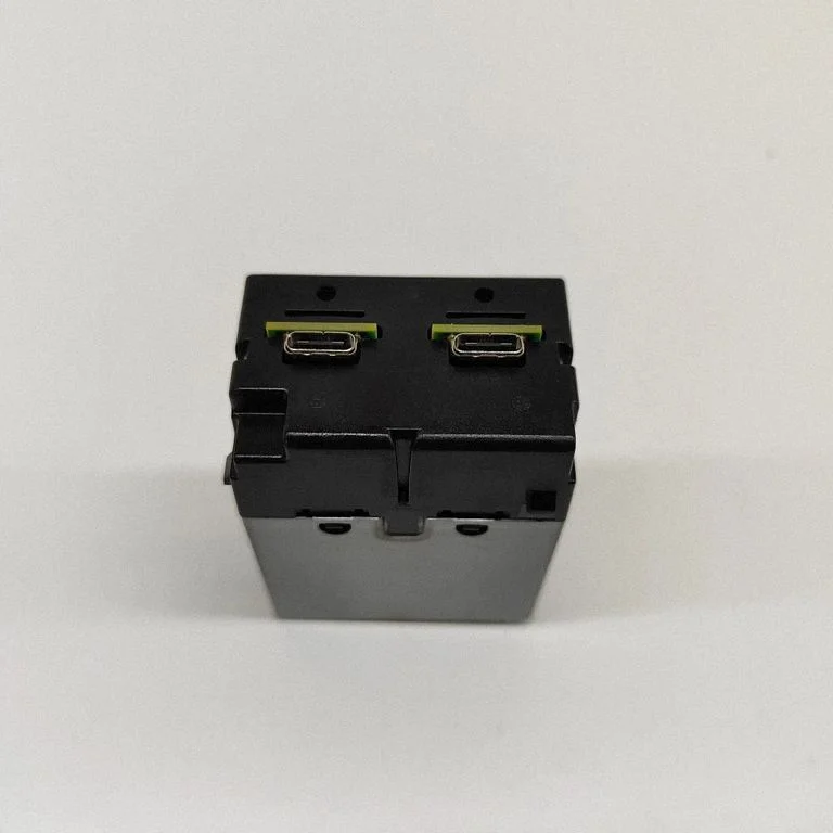 USB ligzda 32375814