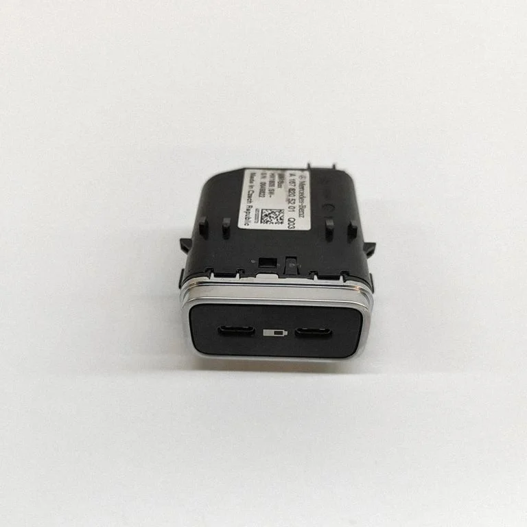 USB-pesa A1678205201
