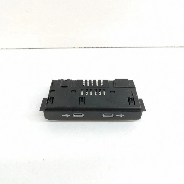 USB ligzda 89A035736