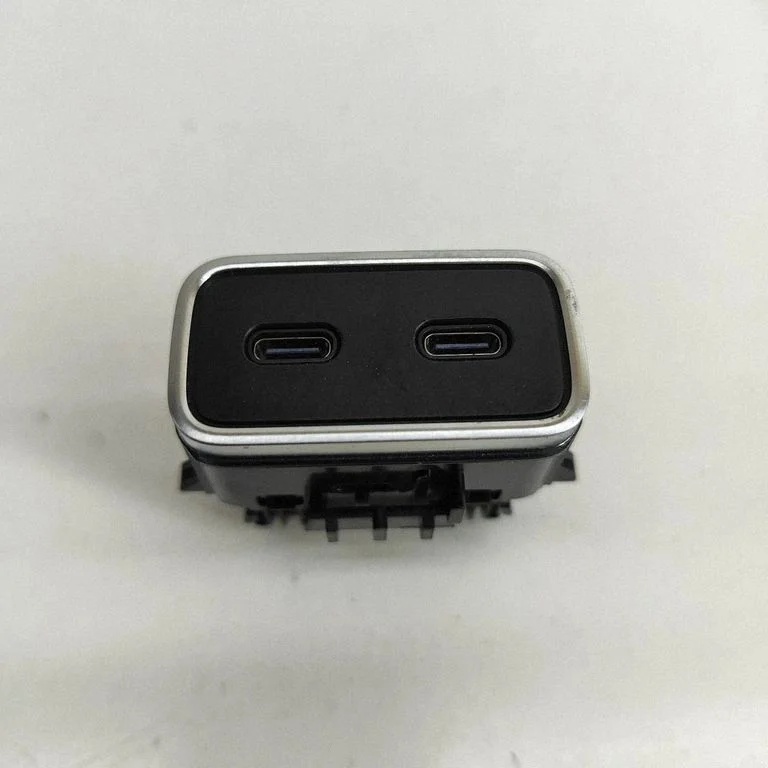 USB ligzda A1678203403