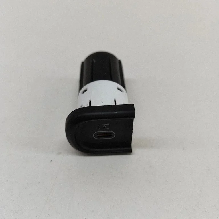 USB ligzda 10R0611588