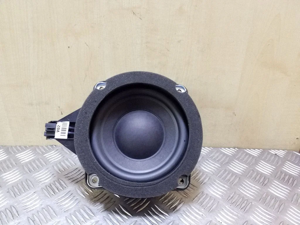 Subwoofer speaker 963802T100
