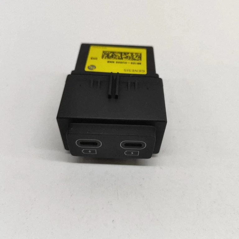 USB-pesa 96125CU000NNB – Genesis GV60 (2021-)