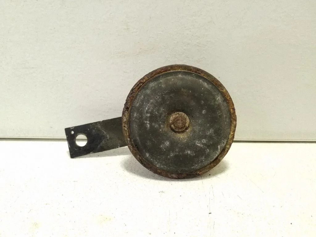 Horn signal 256104CC0A