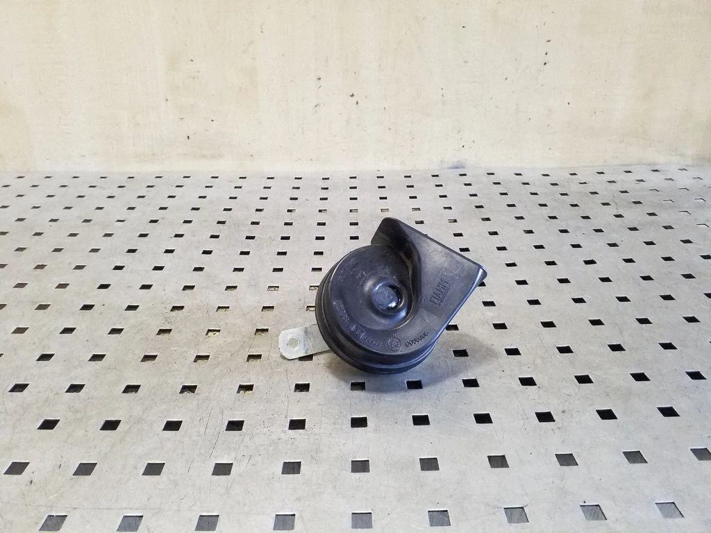 Horn signal – Mini Cooper Countryman R60 (2011-2016)
