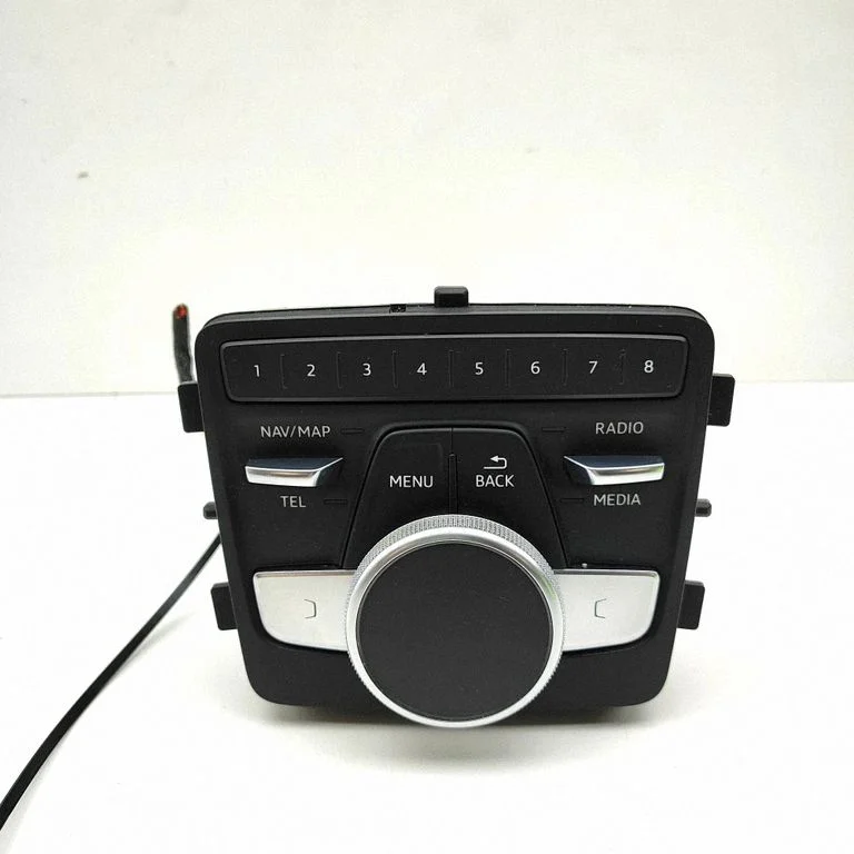Head unit multimedia control – Audi A5 Sportback 8TA (2009-2016)