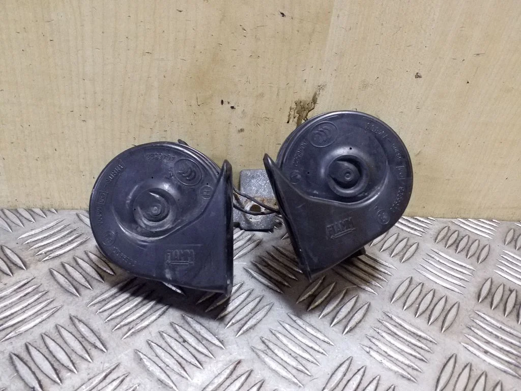 Horn signal 3M5T13A803CA