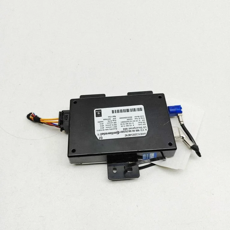 Multimeedia juhtplokk A1729027104